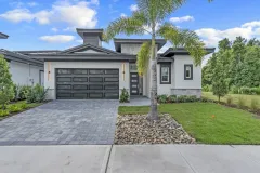 Front-View-Spec-Home-in-Davenport-Florida