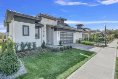 Courtyard 50 Luxury Home - 04 - Landscaping