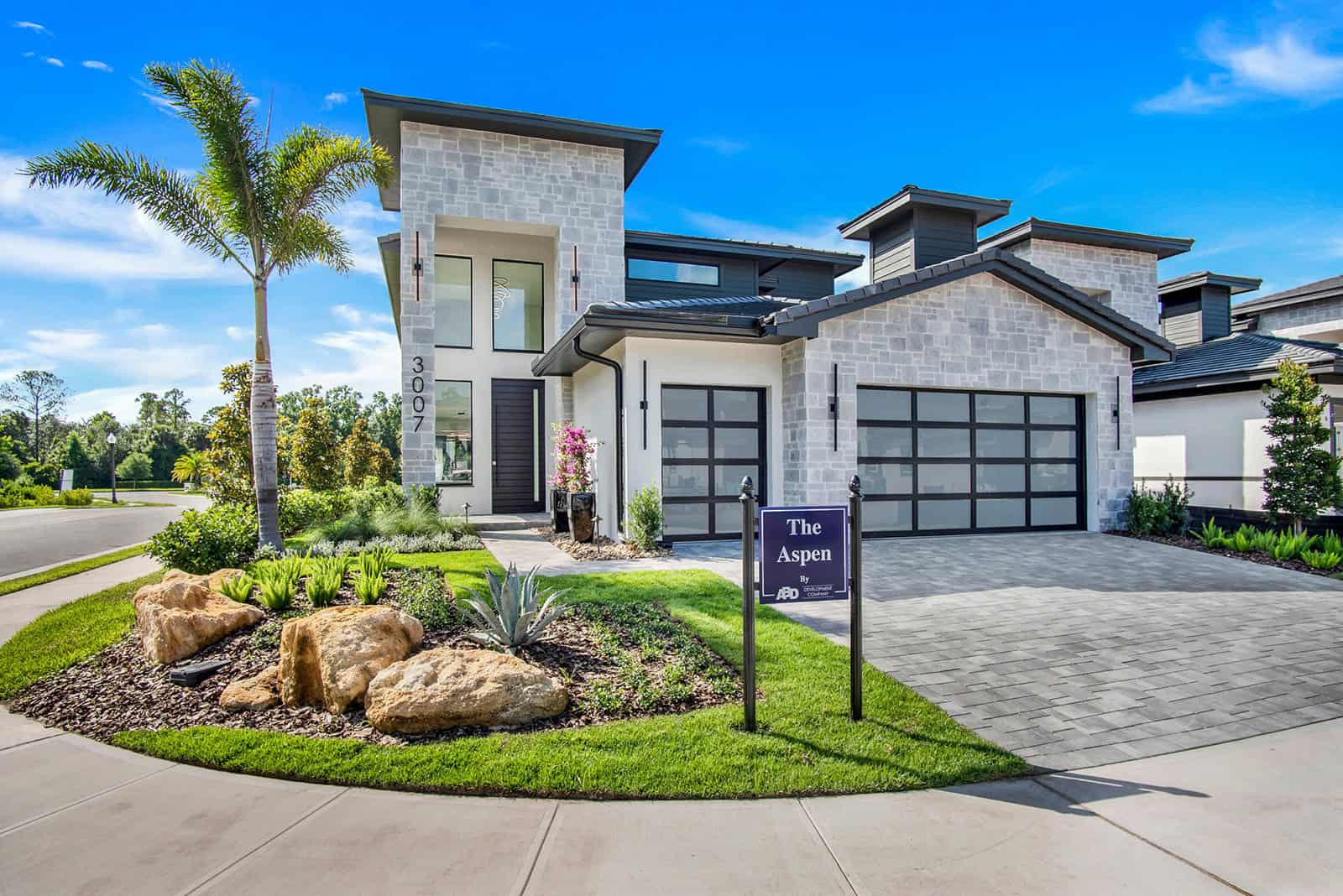 contemporary luxury home in orlando golf club community